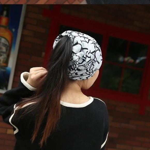 LIQUIDATION 10$ !!! / Skullies hat / autumn-winter / very soft and comfortable - Picture 5 of 8